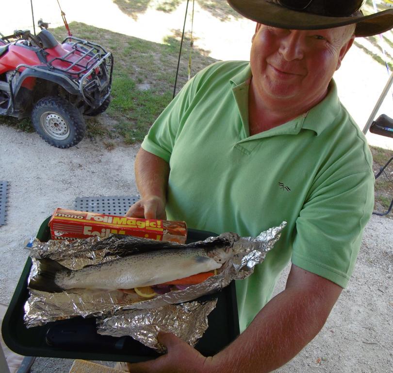 Glenavys Waitaki River Motor Camp Bagian luar foto