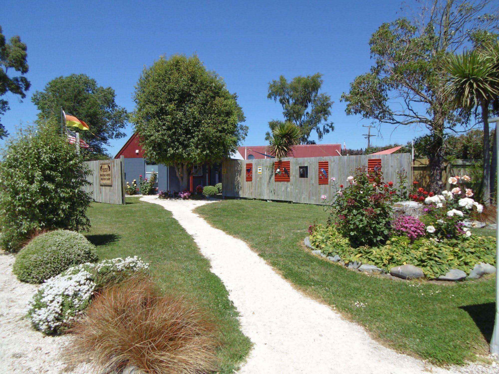 Glenavys Waitaki River Motor Camp Bagian luar foto