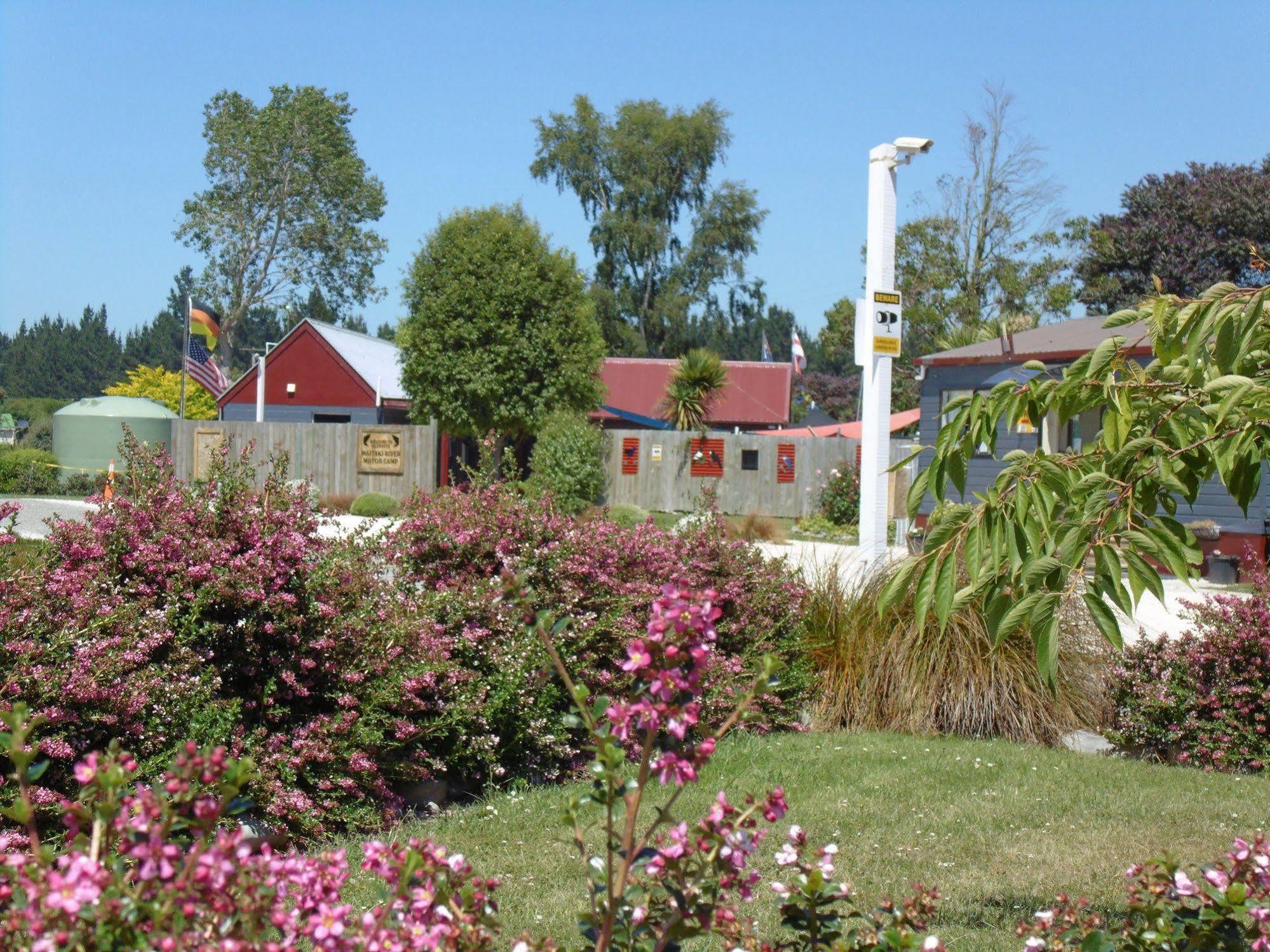 Glenavys Waitaki River Motor Camp Bagian luar foto
